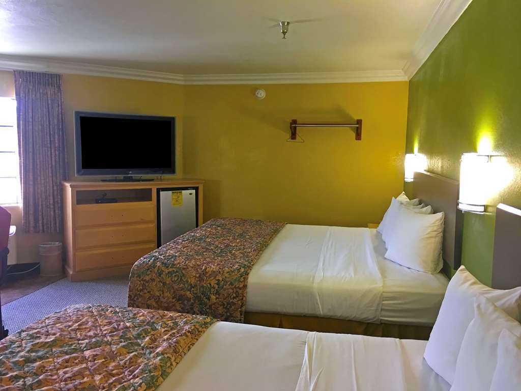 Hotel Lax Stadium Lennox